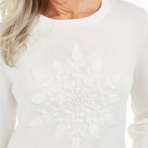 Karen Scott Womens Size S Sweater Winter White Embroidered Snowflake Pullover